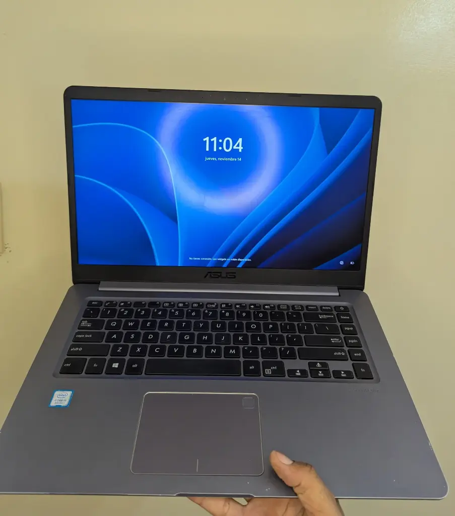 ASUS Intel Core i5-8250